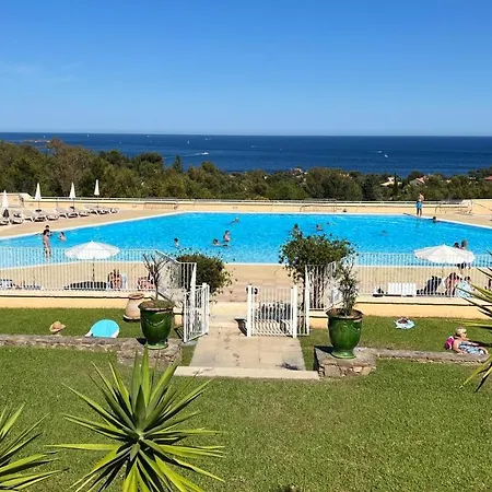 Cap Esterel Allee Des Fleurs - Climatise 5 Personnes Vue شقة *