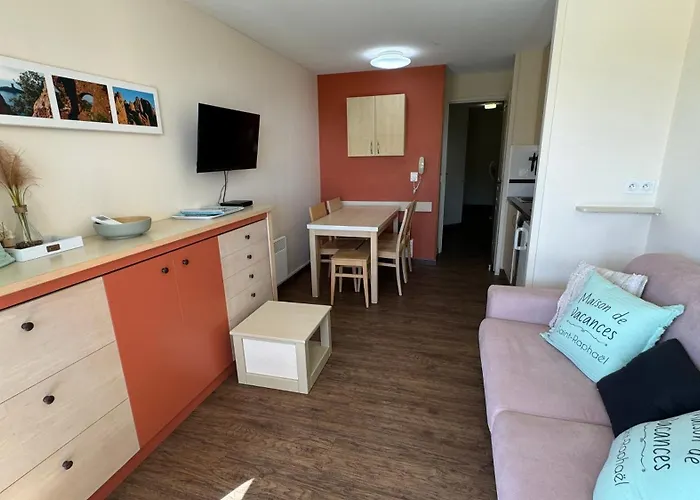 Cap Esterel Allée Des Fleurs - Climatise 5 Personnes Vue Saint-Raphaël